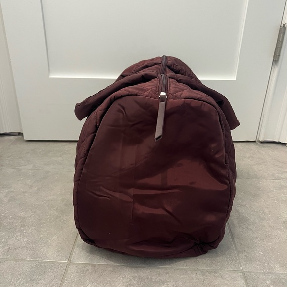 Maroon weekender duffle bag! - Picture 2 of 5